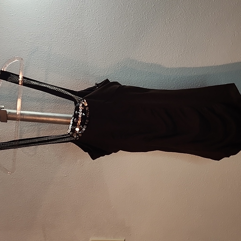 Sleeveless Sequin And Silver Chain Top